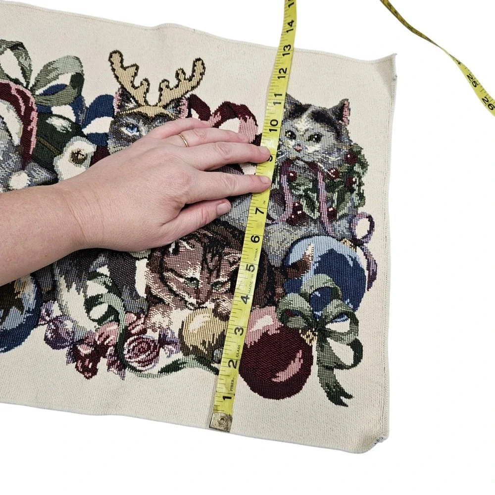 Cats Christmas Tapestry‎ Placemat Ornament Holiday Décor Cute Woven One Piece